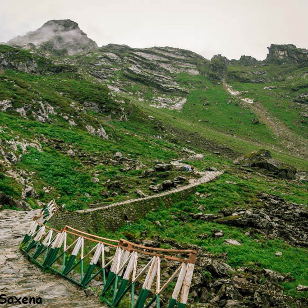 Valley Of Flowers And Hemkund Sahib Trek Desi Nomadz   Hemkund Sahib Trek 1 1024x1024 