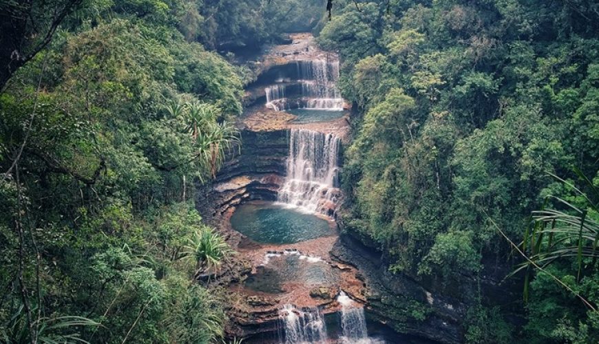 Wei Sawdong waterfalls in Sohra desi nomadz