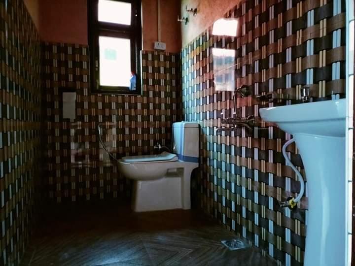 Corner Cottage Desinomadz