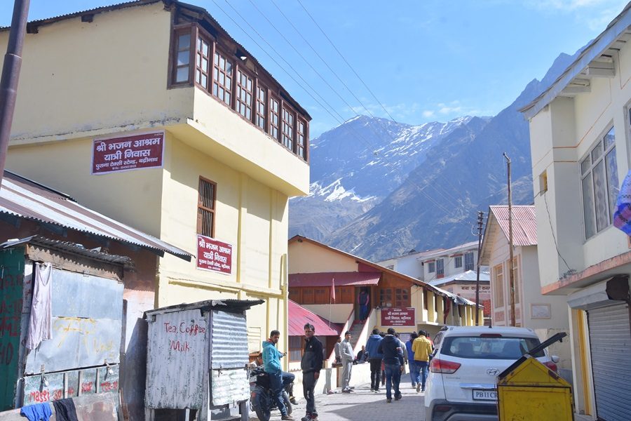 Badrinath Hotel Desinomadz 2